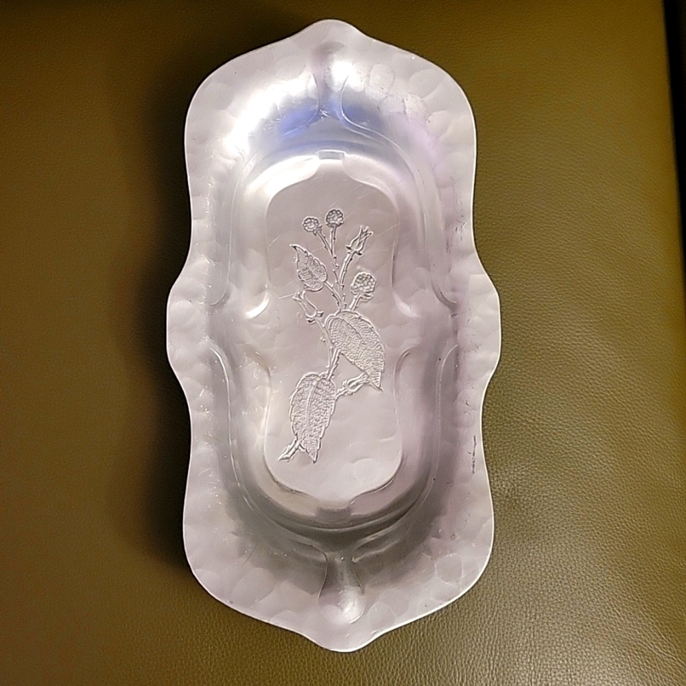 Farberware Wrought Tray